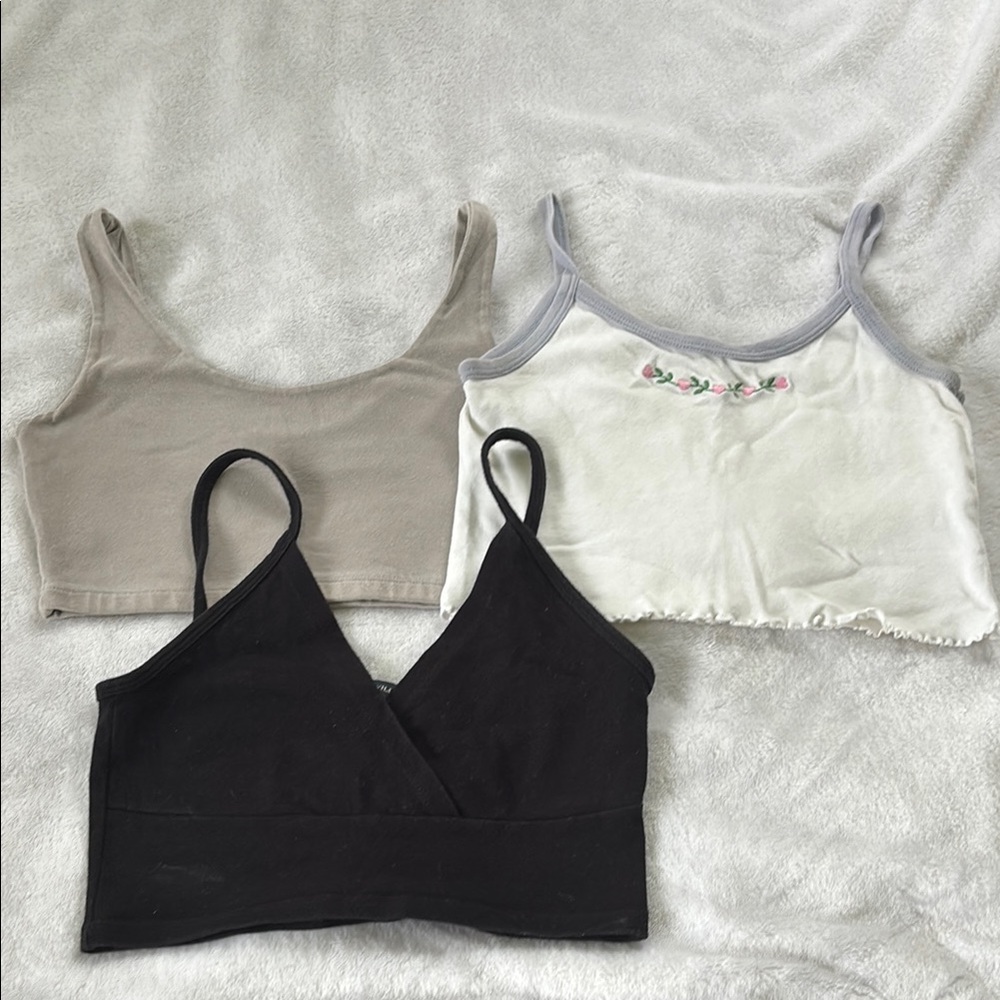 Brandy Melville tank top bundle